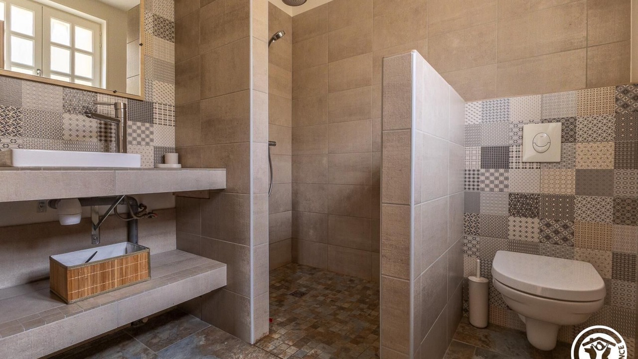 Photo of Bathroom in Champeix