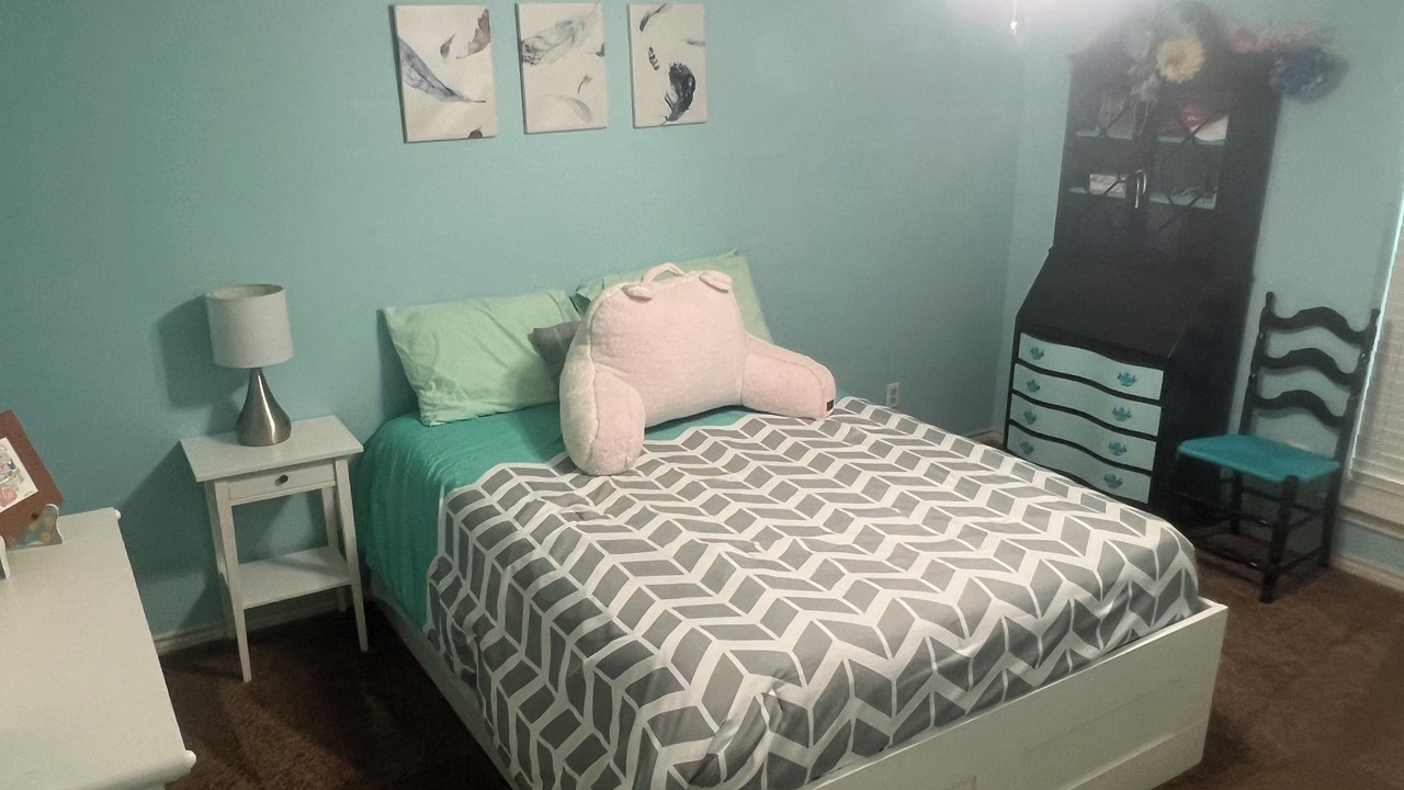 Photo of Bedroom in Far North Dallas