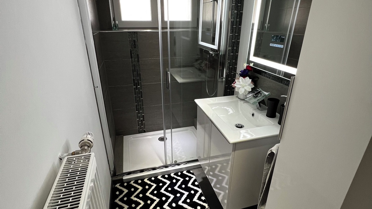 Photo of Bathroom in Battenheim