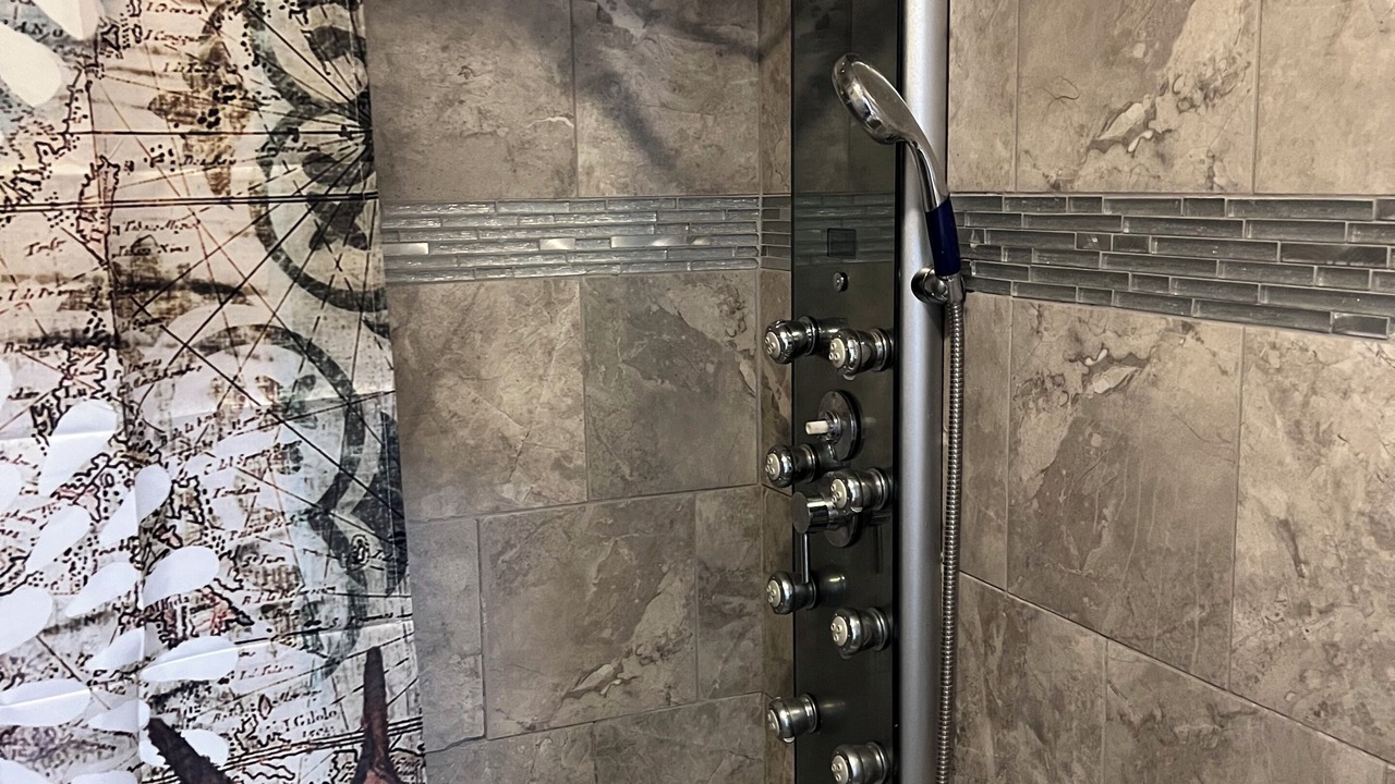 Photo of Bathroom in Capital View