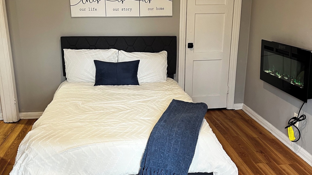 Photo of Bedroom in Capital View