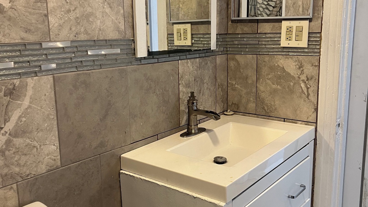 Photo of Bathroom in Capital View