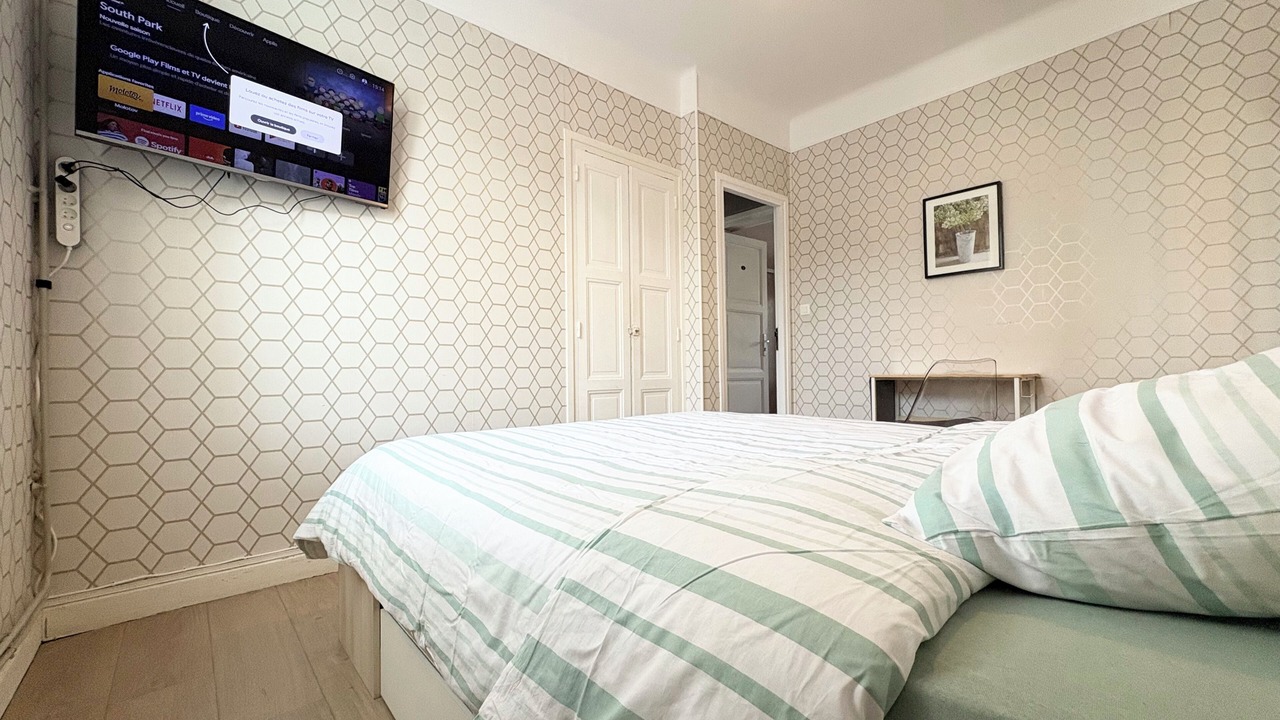 Photo of Bedroom in Nevers
