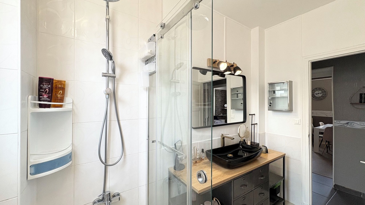 Photo of Bathroom in Nevers