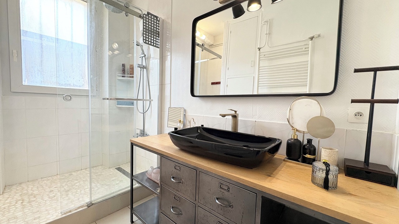 Photo of Bathroom in Nevers