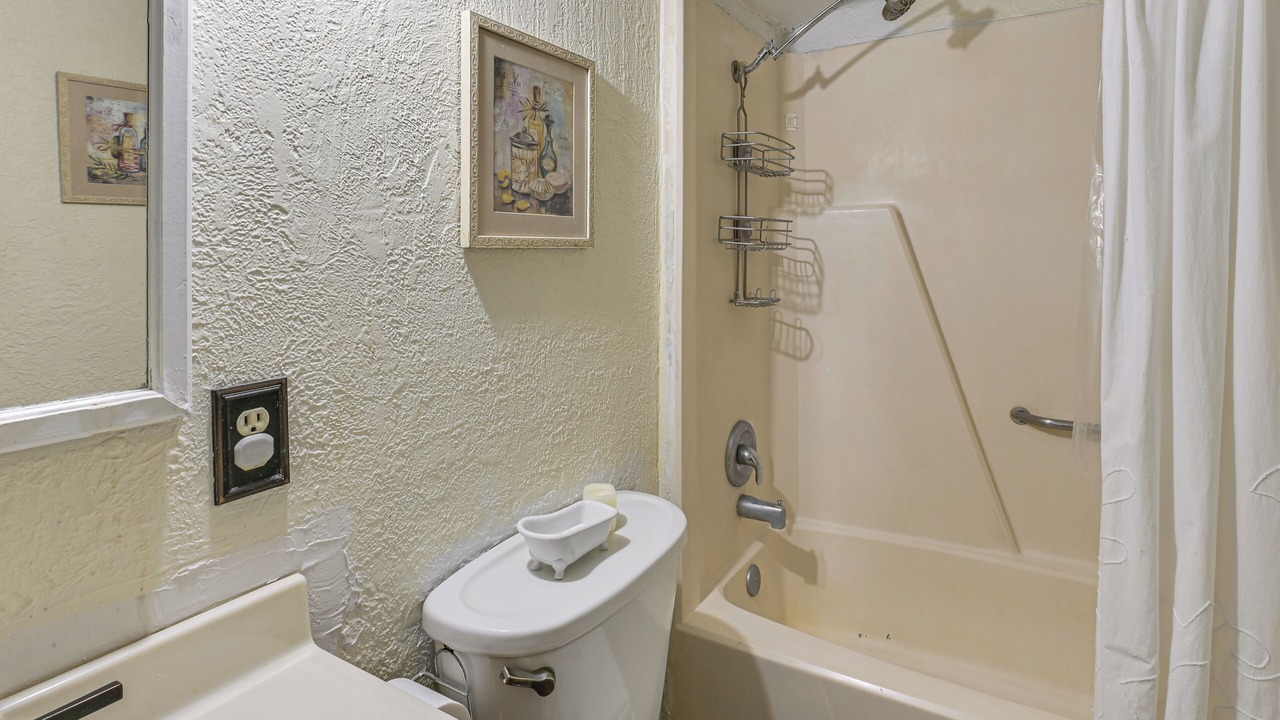Photo of Bathroom in Crystal City