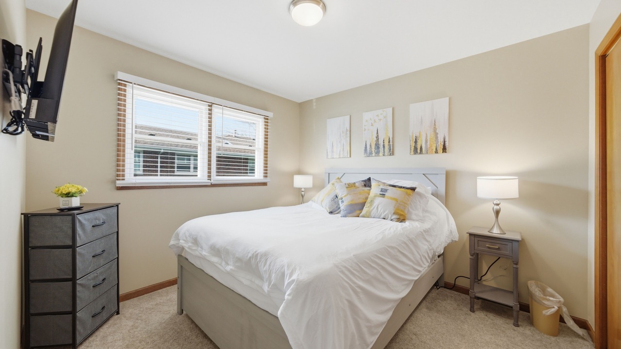 Photo of Bedroom in Aurora