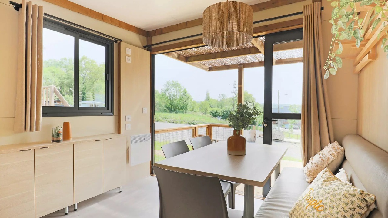 Photo of Livingroom in Plomodiern