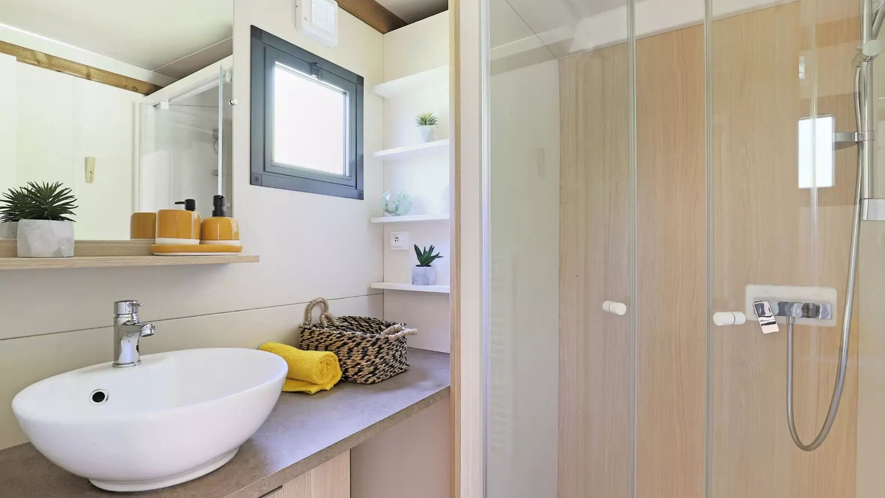 Photo of Bathroom in Plomodiern
