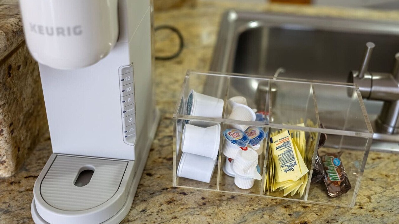 Photo of Bathroom in Downtown Honolulu