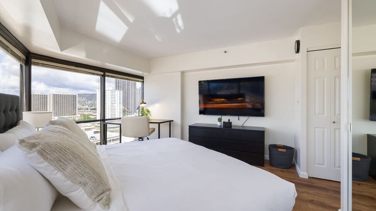 Photo of Bedroom in Downtown Honolulu