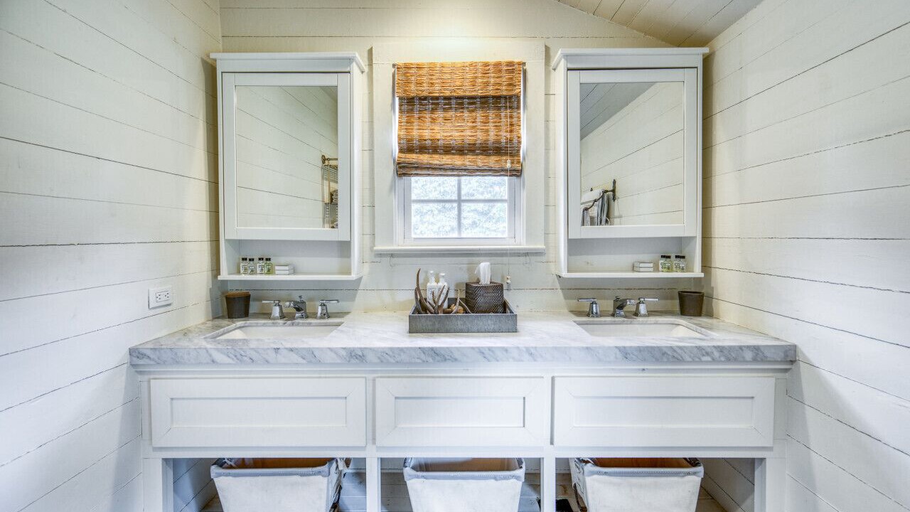 Photo of Bathroom in Round Top