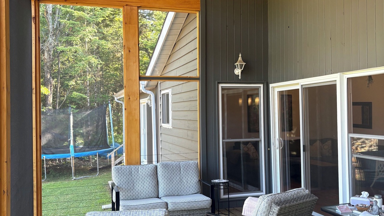 Photo of Patio Balcony in Bobcaygeon