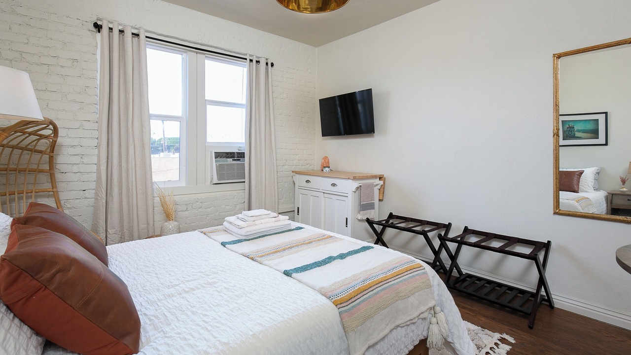Photo of Bedroom in Westlake