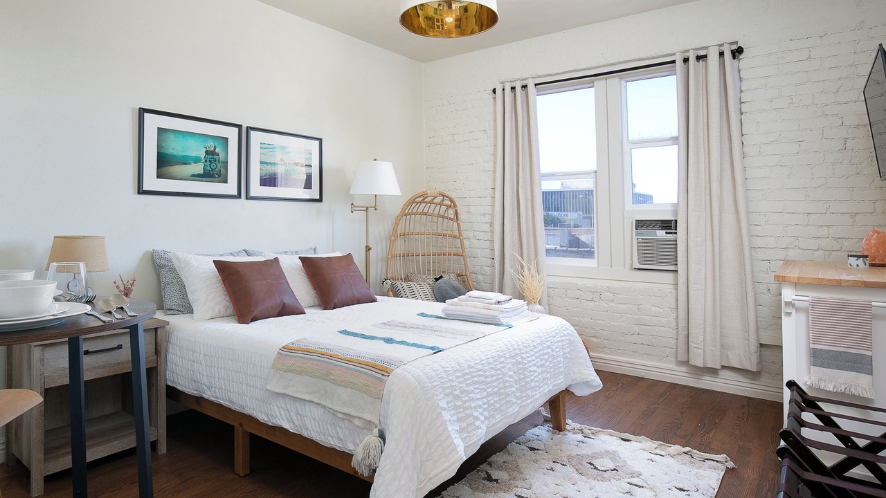 Photo of Bedroom in Westlake