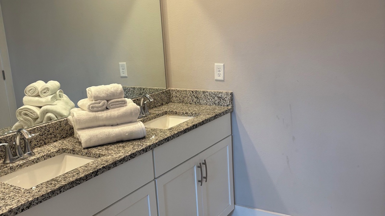 Photo of Bathroom in Crystal Cove
