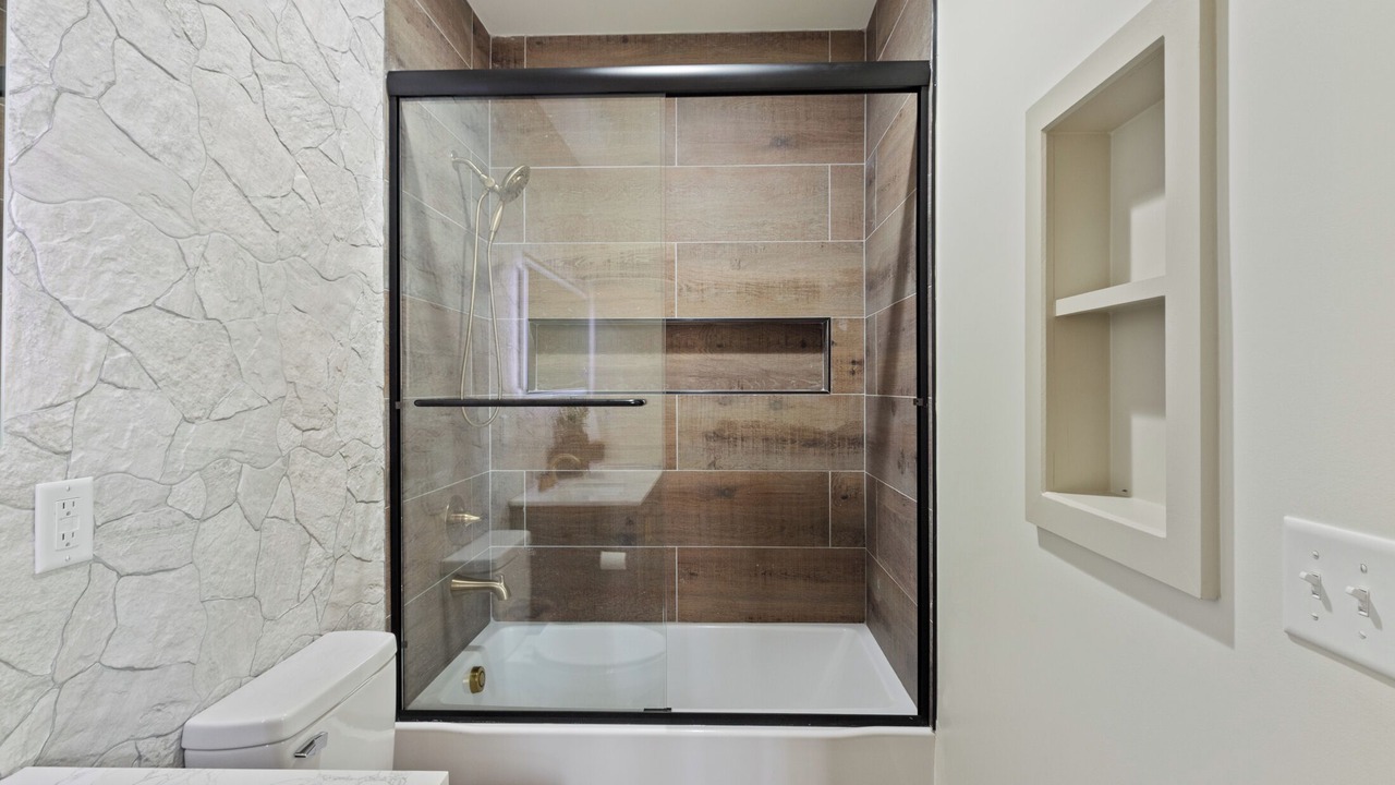 Photo of Bathroom in Hickman