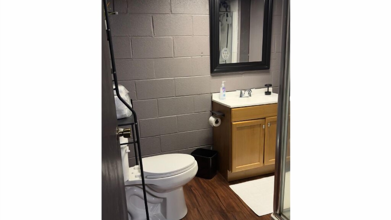 Photo of Bathroom in South Pittsburg