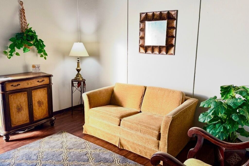Photo of Livingroom in South Pittsburg