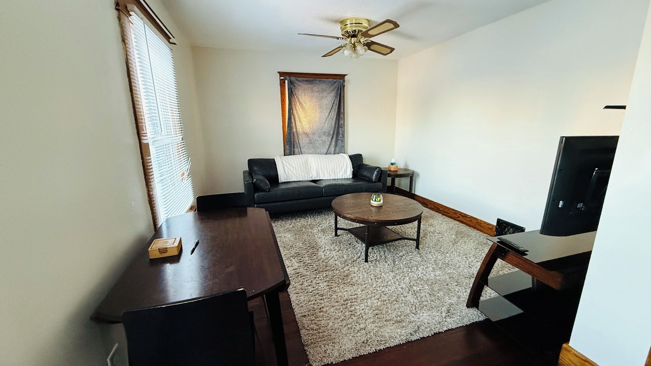 Photo of Livingroom in Creston