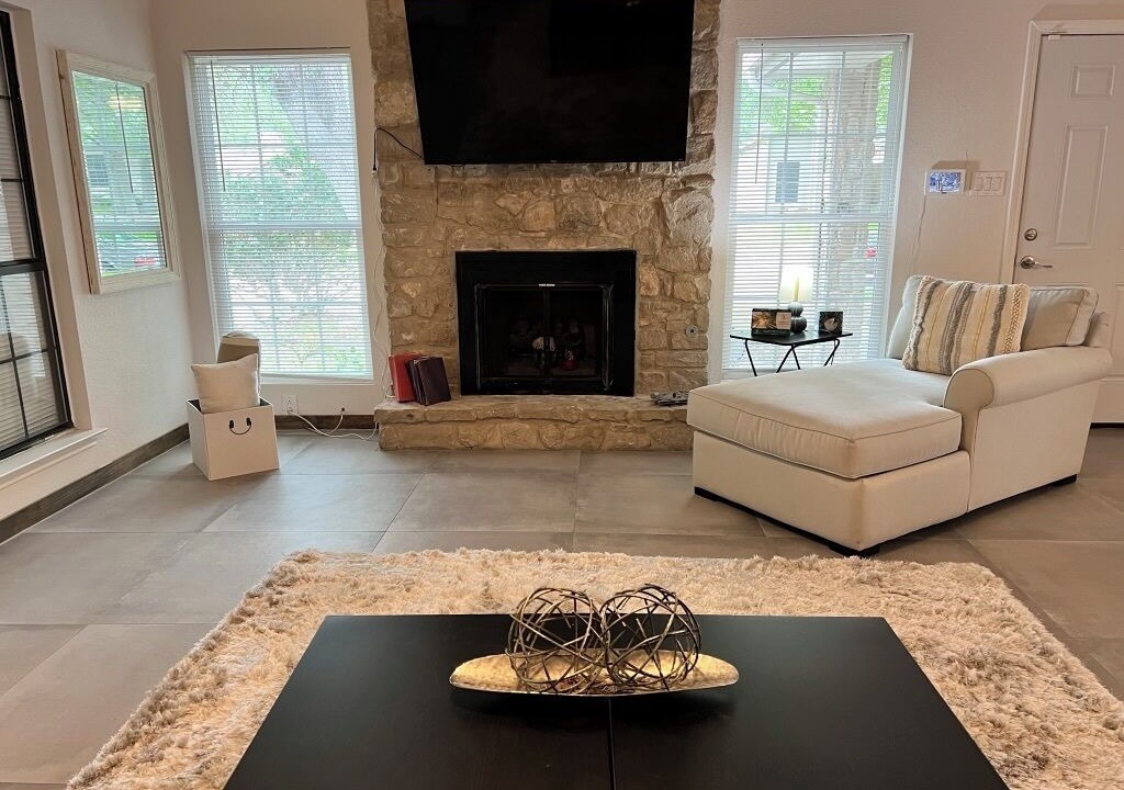 Photo of Livingroom in North San Antonio - SAT