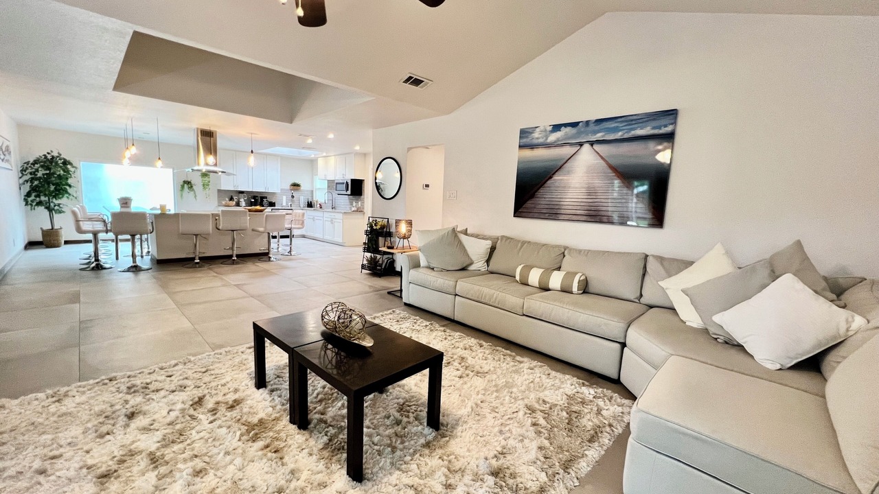 Photo of Livingroom in North San Antonio - SAT