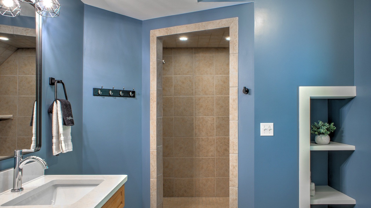 Photo of Bathroom in Fairview