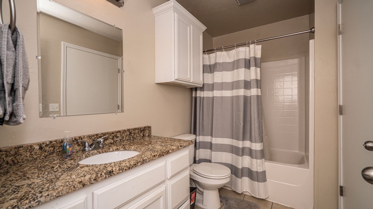 Photo of Bathroom in Central Oklahoma City