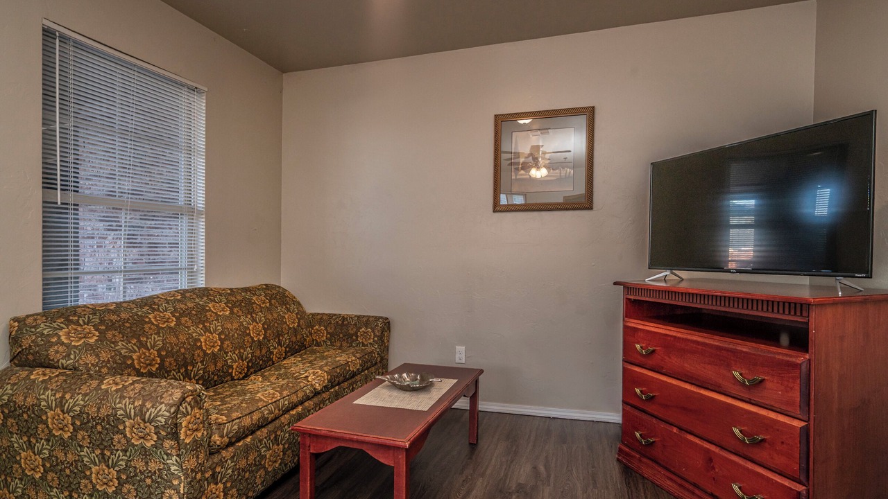 Photo of Livingroom in Central Oklahoma City