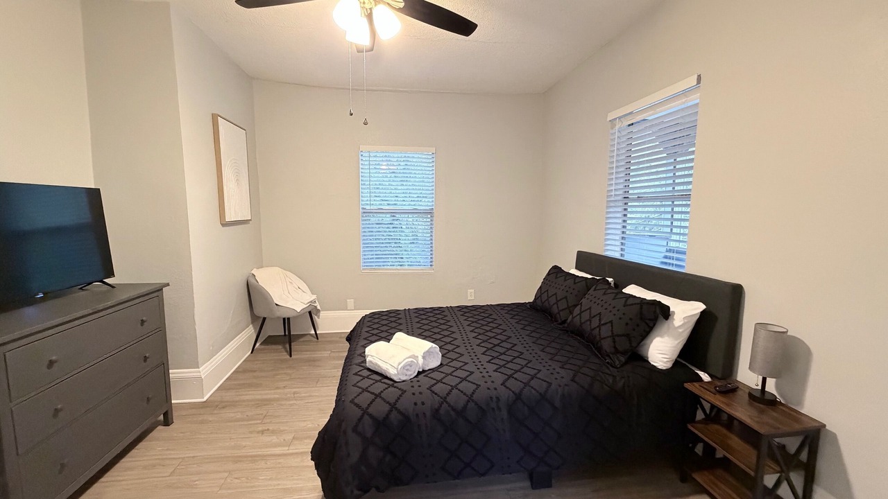 Photo of Bedroom in Urban Core
