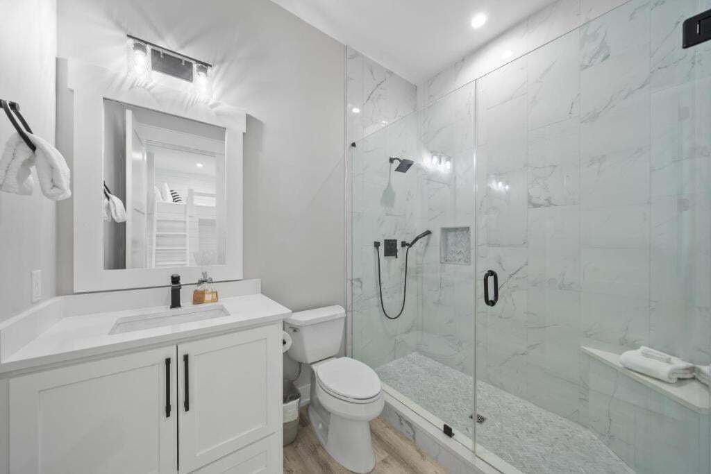 Photo of Bathroom in Bid-a-wee Beach