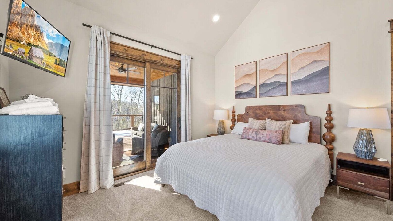 Photo of Bedroom in Elk Park