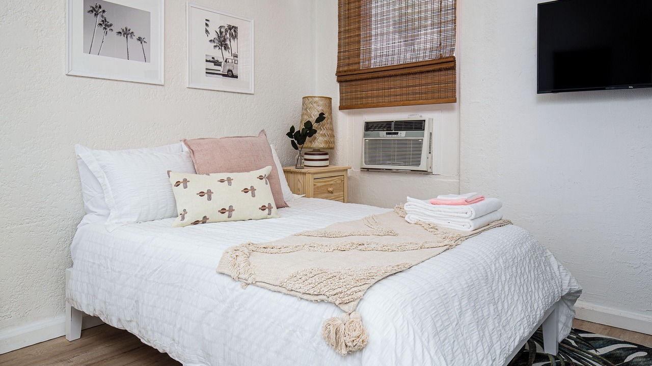 Photo of Bedroom in Westlake