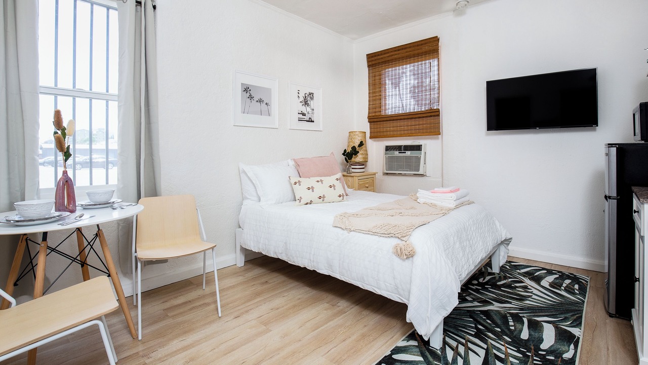 Photo of Bedroom in Westlake