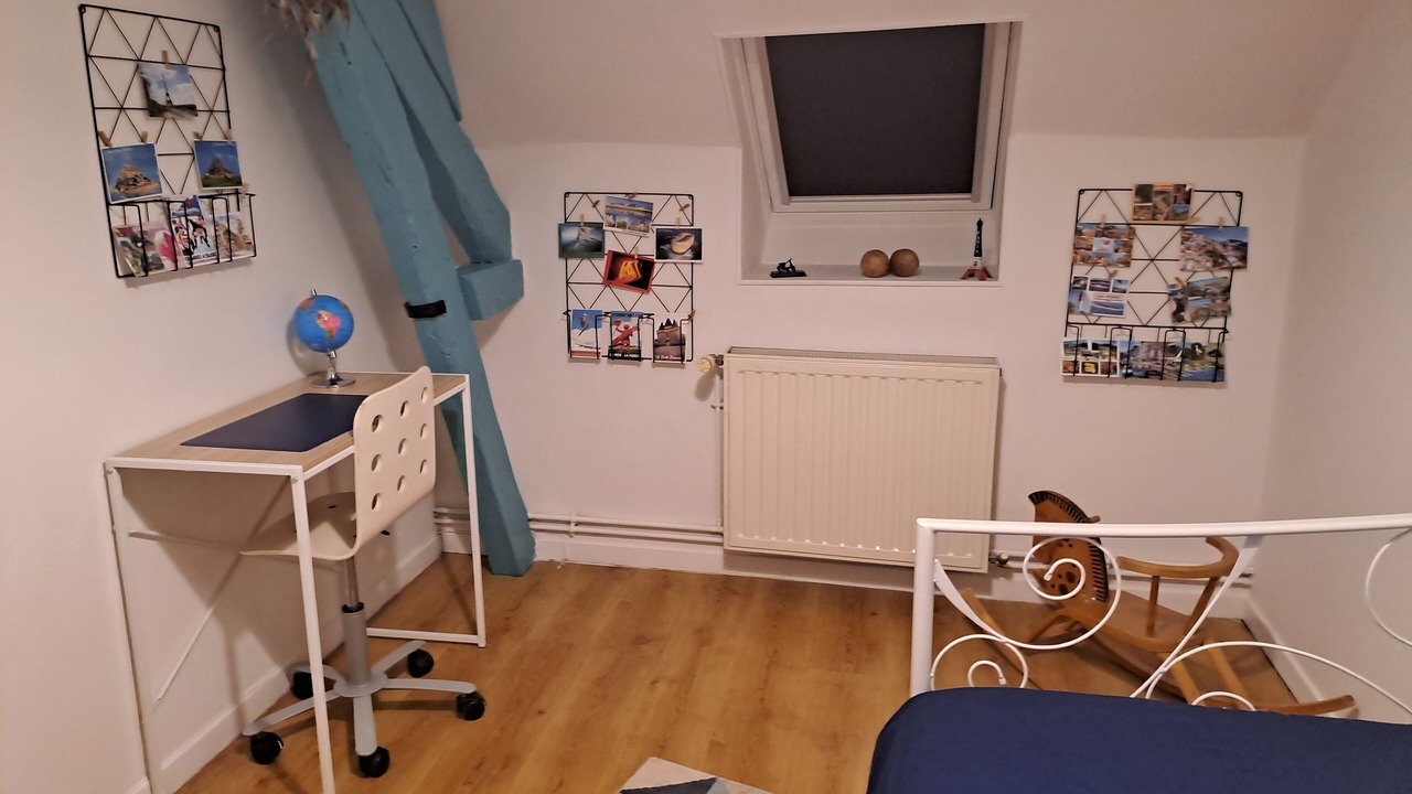 Photo of Bedroom in Pont-Sainte-Maxence