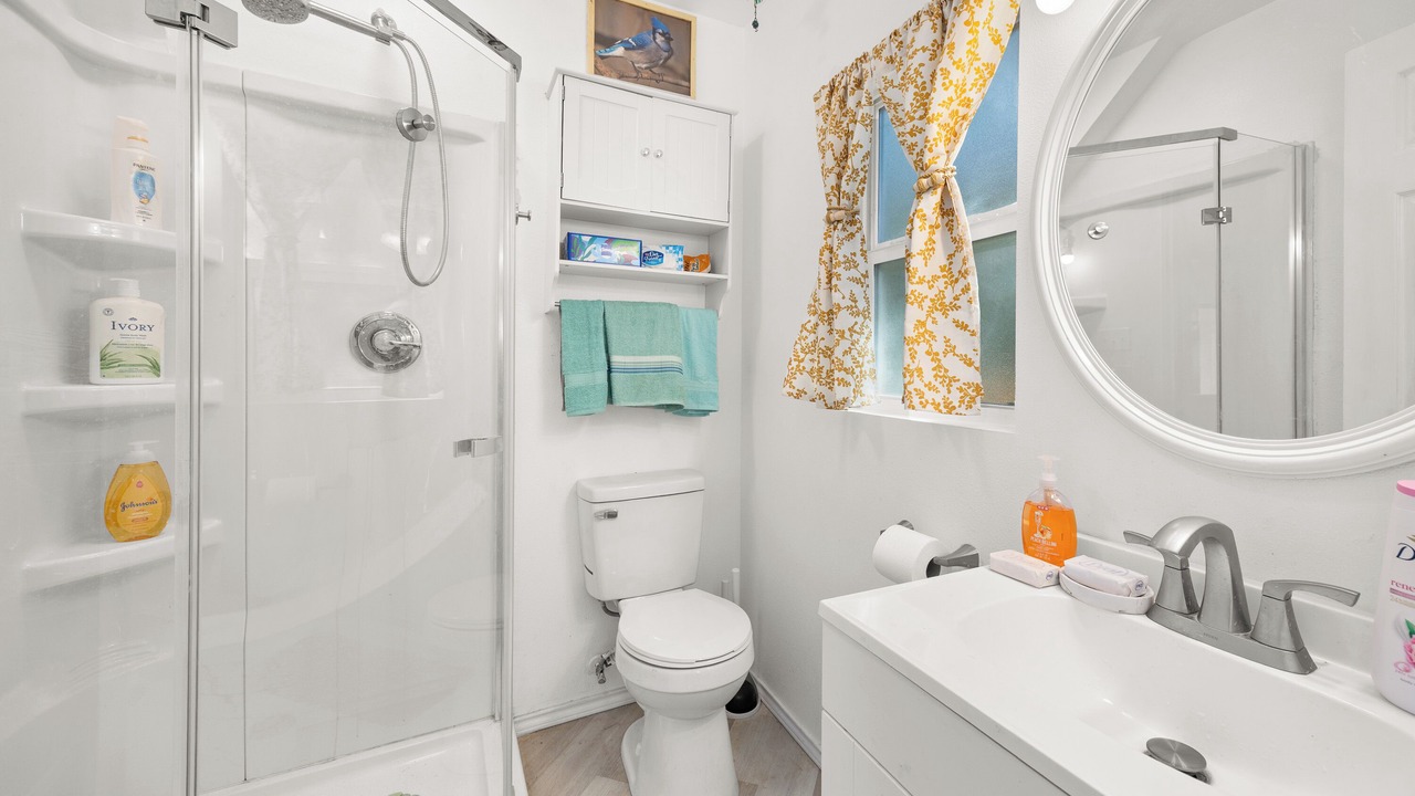 Photo of Bathroom in Lakehills