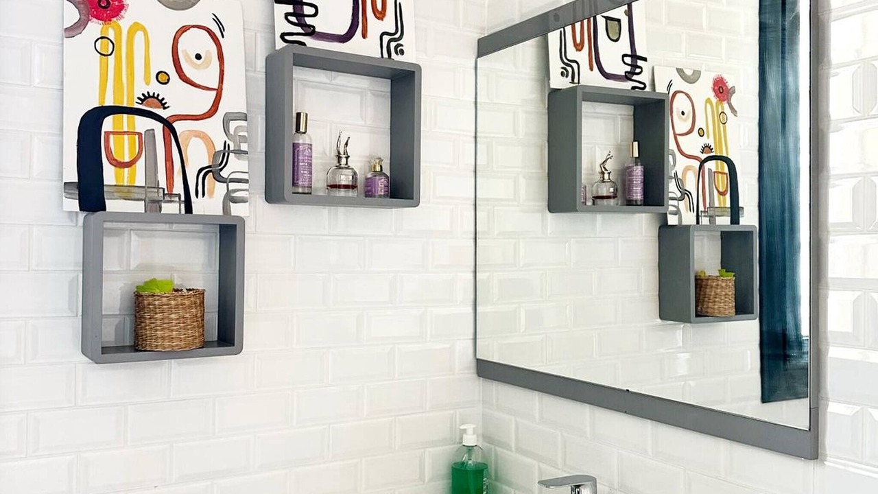 Photo of Bathroom in Puteaux