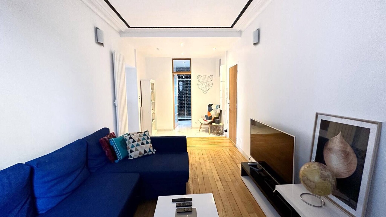Photo of Livingroom in Puteaux