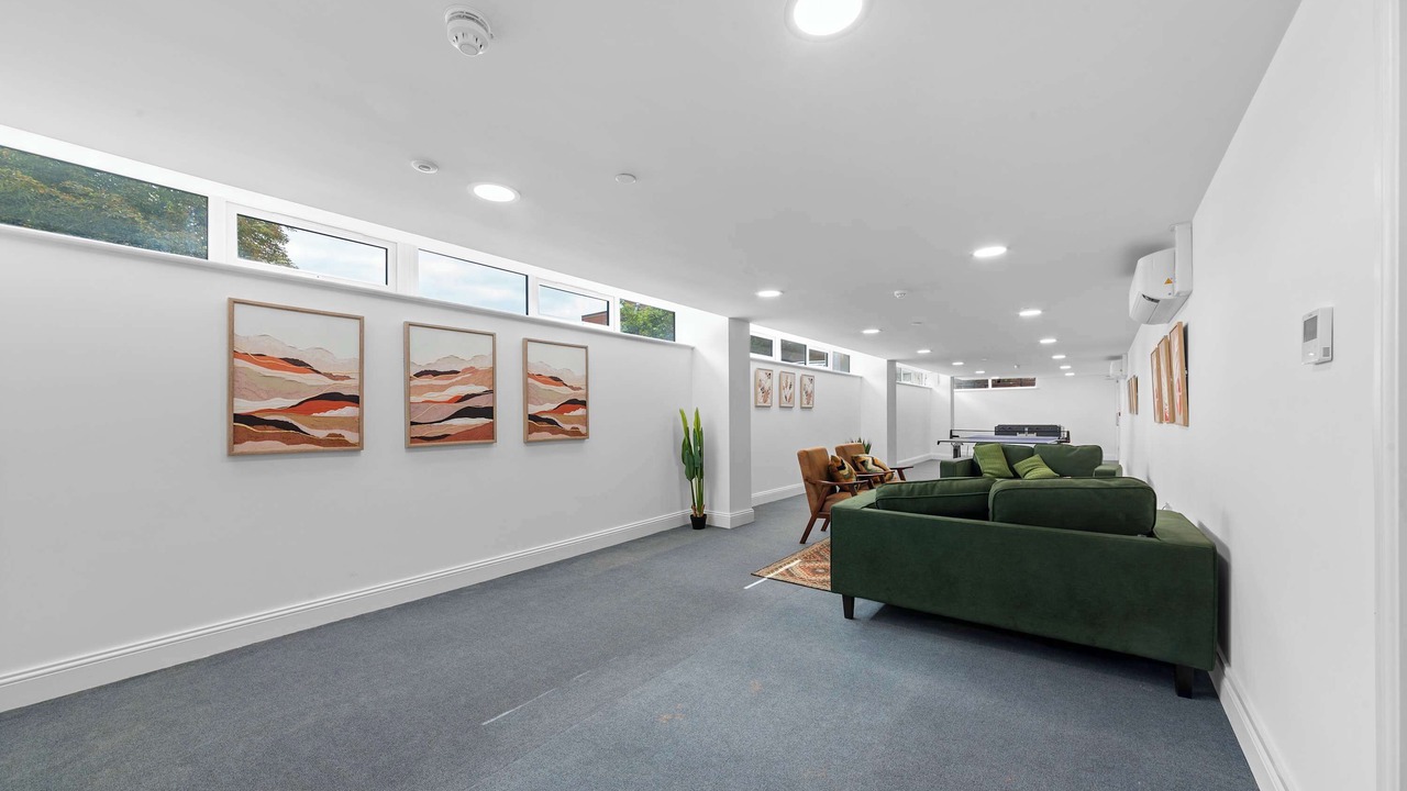 Photo of Others in Gravesend