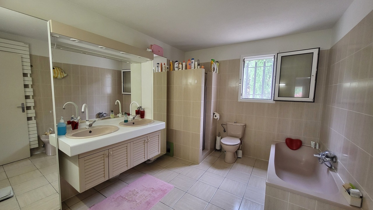 Photo of Bathroom in Pouzols-Minervois