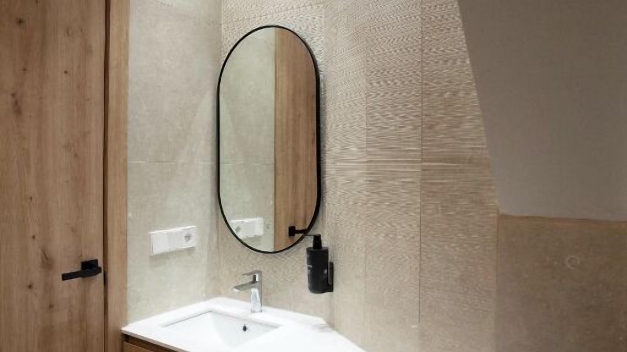 Photo of Bathroom in El Cabanyal