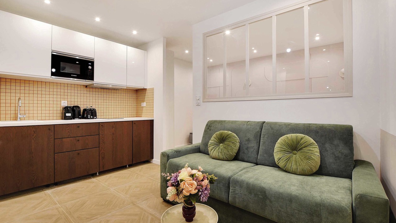 Photo of Livingroom in Strasbourg -Saint-Denis