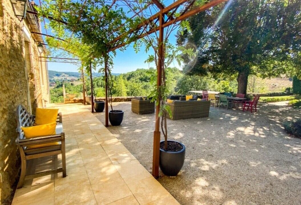 Photo of Patio Balcony in Coux-et-Bigaroque-Mouzens