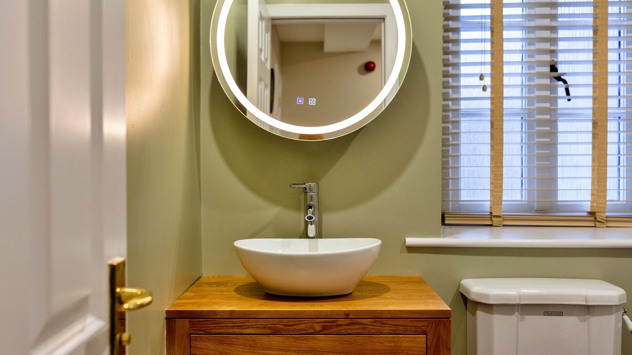 Photo of Bathroom in Waren Mill