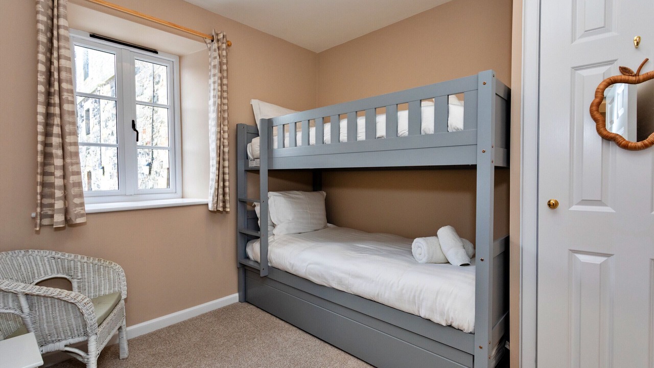 Photo of Bedroom in Waren Mill