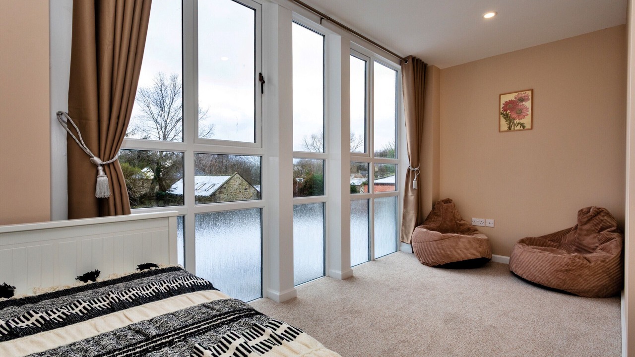 Photo of Bedroom in Waren Mill