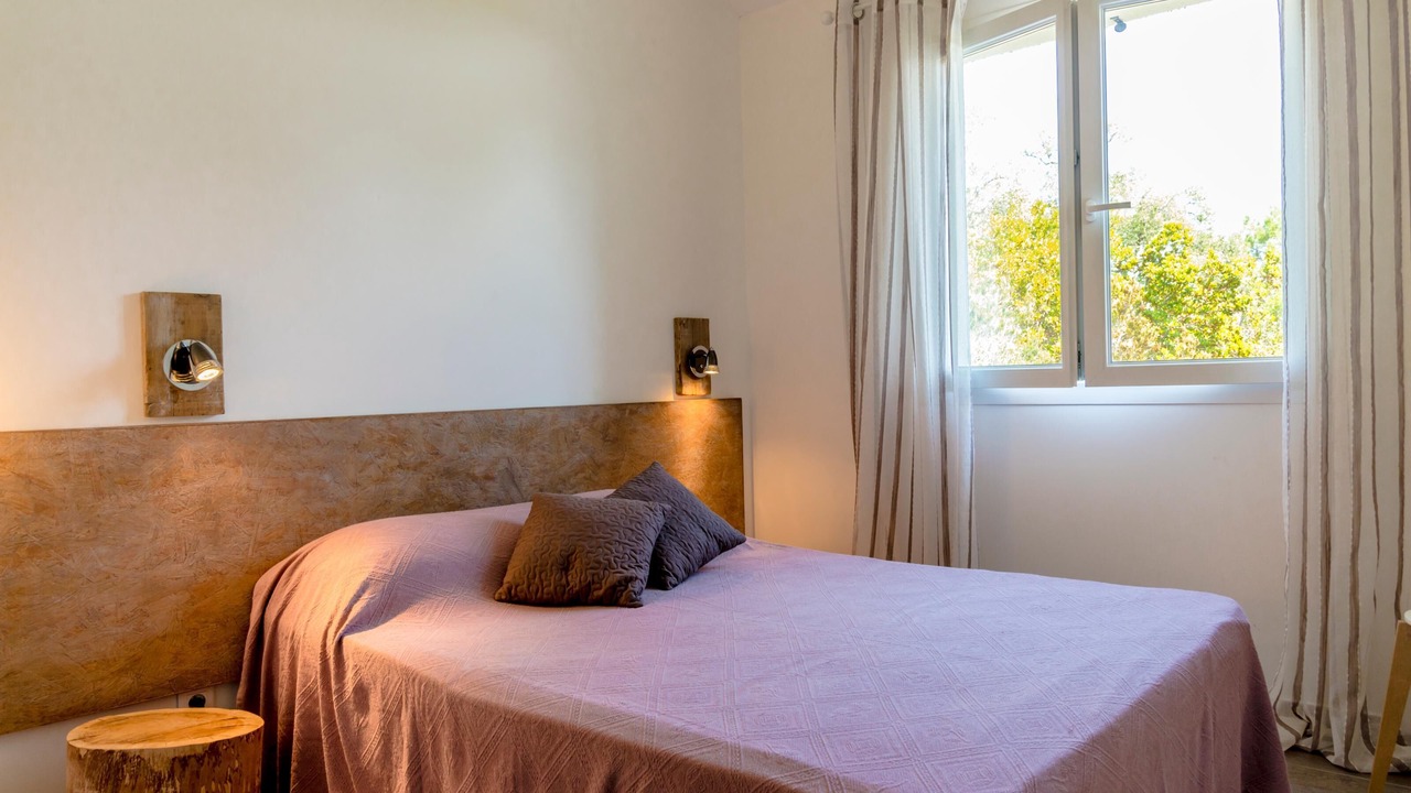 Photo of Bedroom in Favone