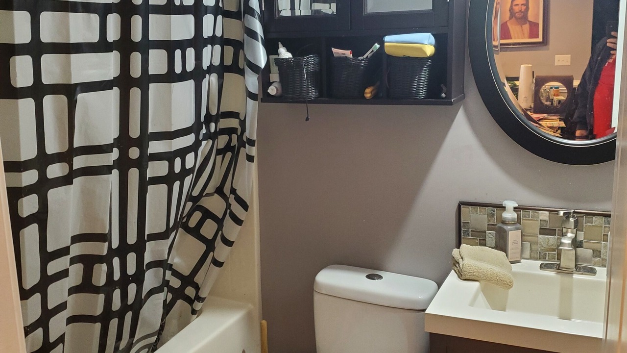 Photo of Bathroom in Kipling