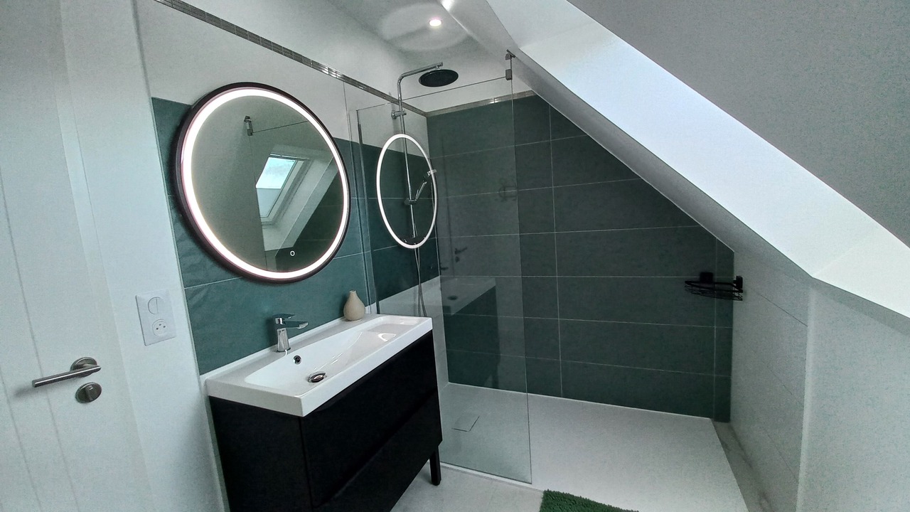 Photo of Bathroom in Greges