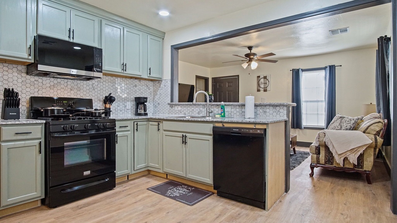 Photo of Kitchen in Central Oklahoma City